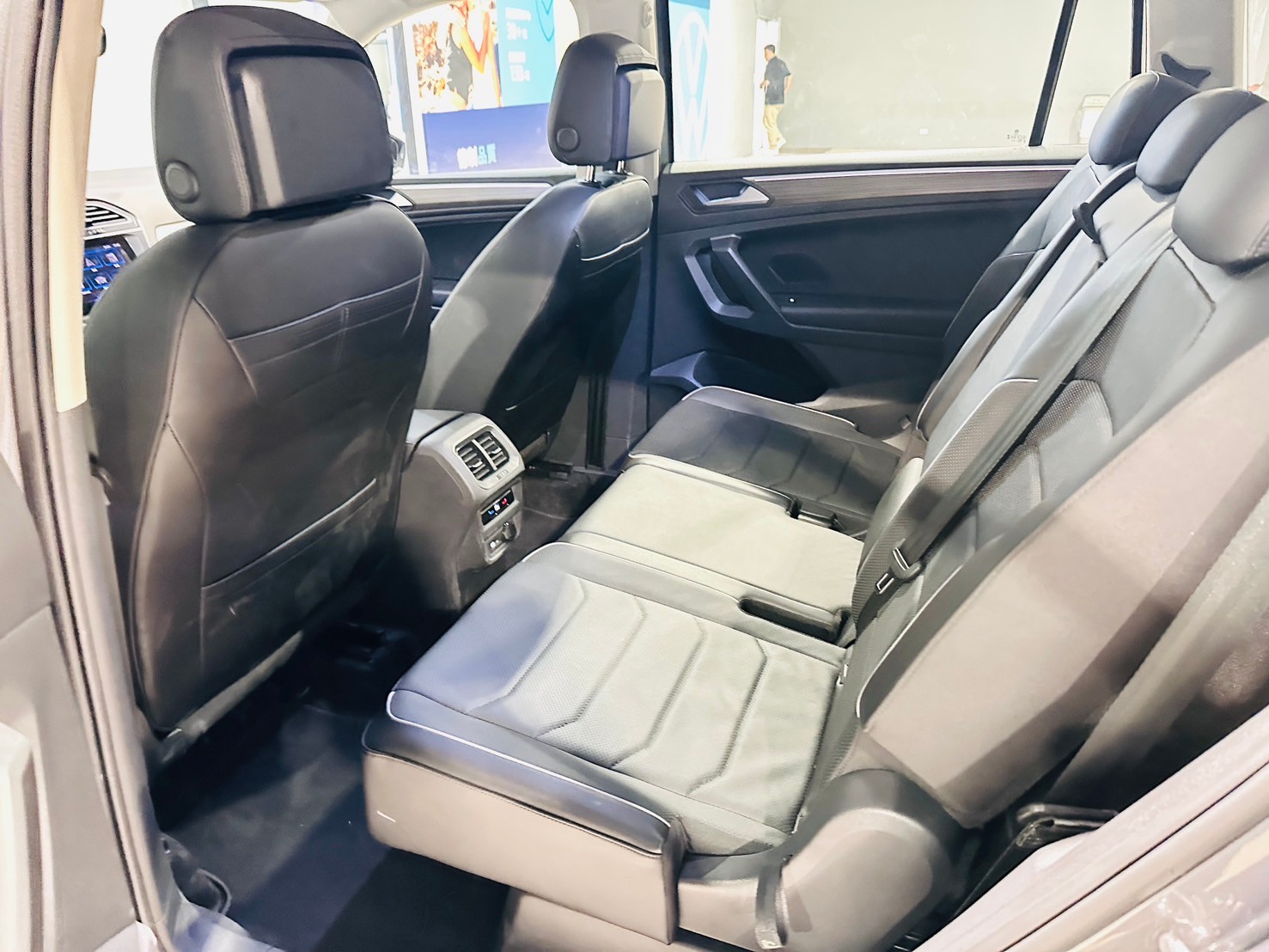 Tiguan Allspace 330 TSI Elegance Premium