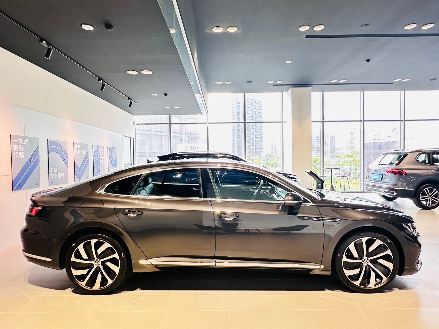 Arteon Fastback 330 TSI R-Line
