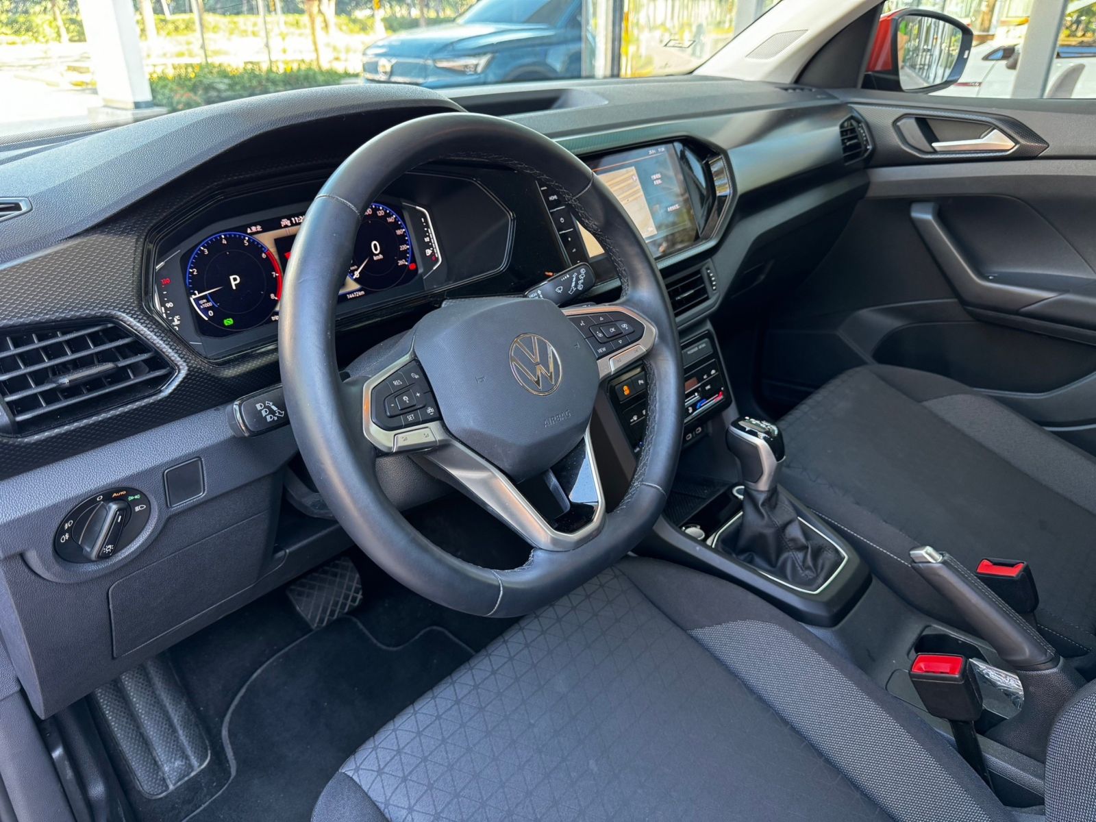 T-Cross 230 TSI Tech