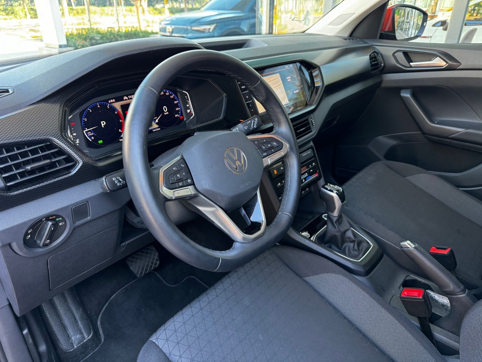 T-Cross 230 TSI Tech