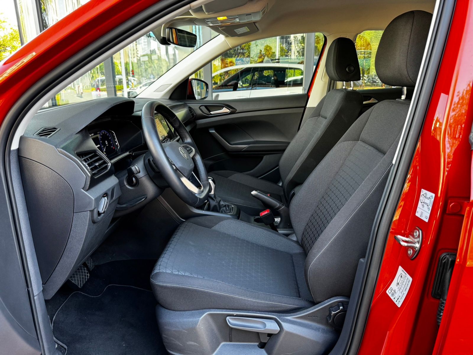 T-Cross 230 TSI Tech