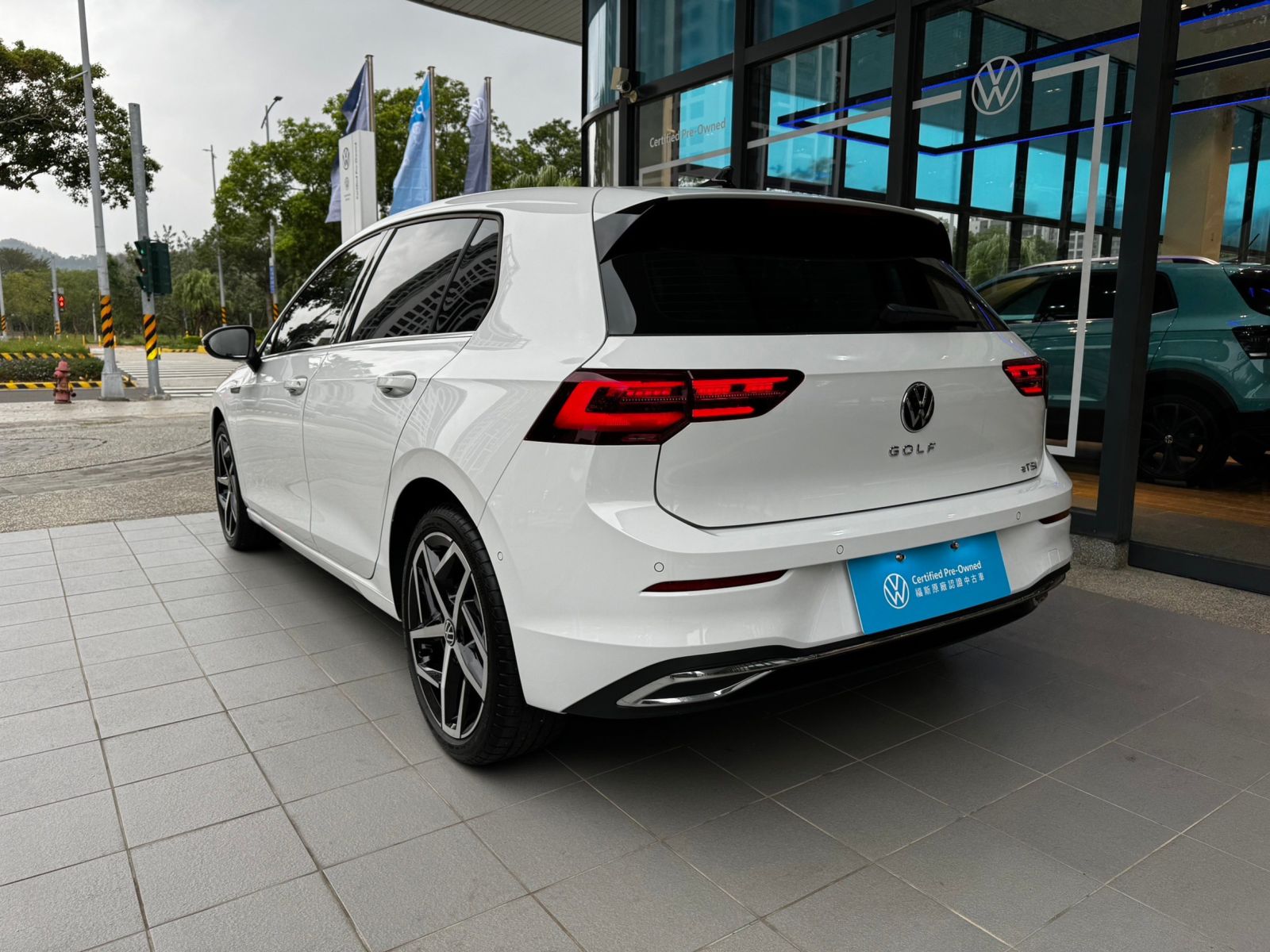 Golf 280 eTSI Style