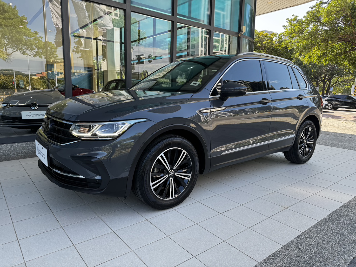 Tiguan 280 TSI Elegance
