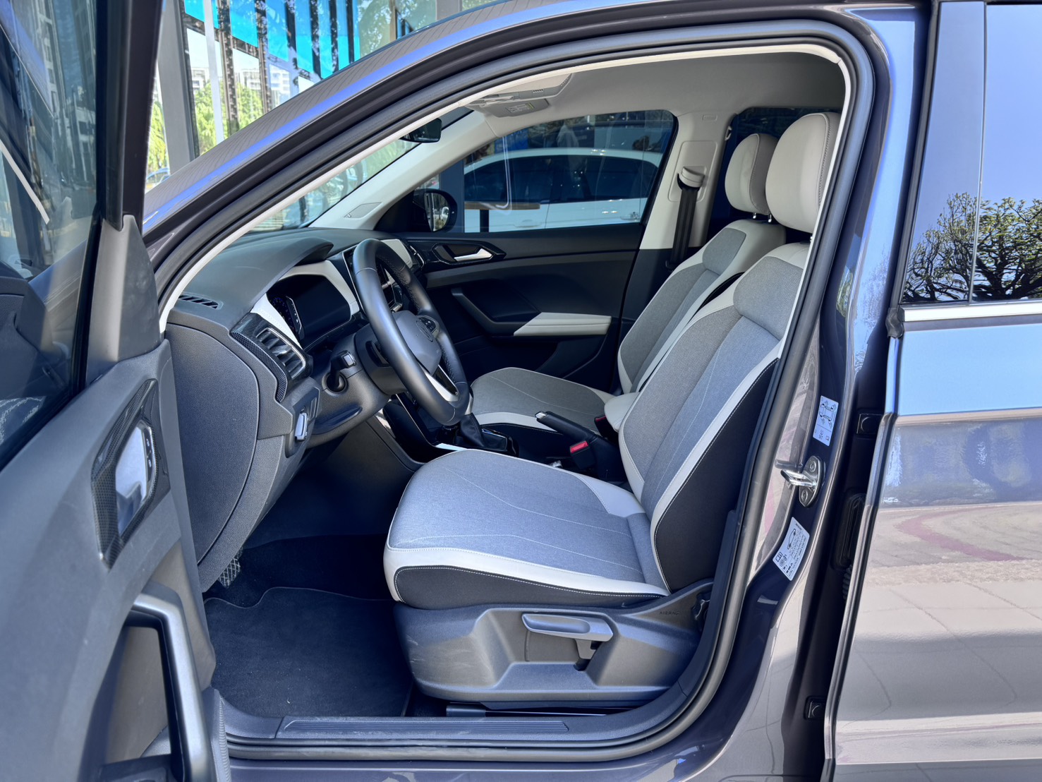 T-Cross 230 TSI Style Design