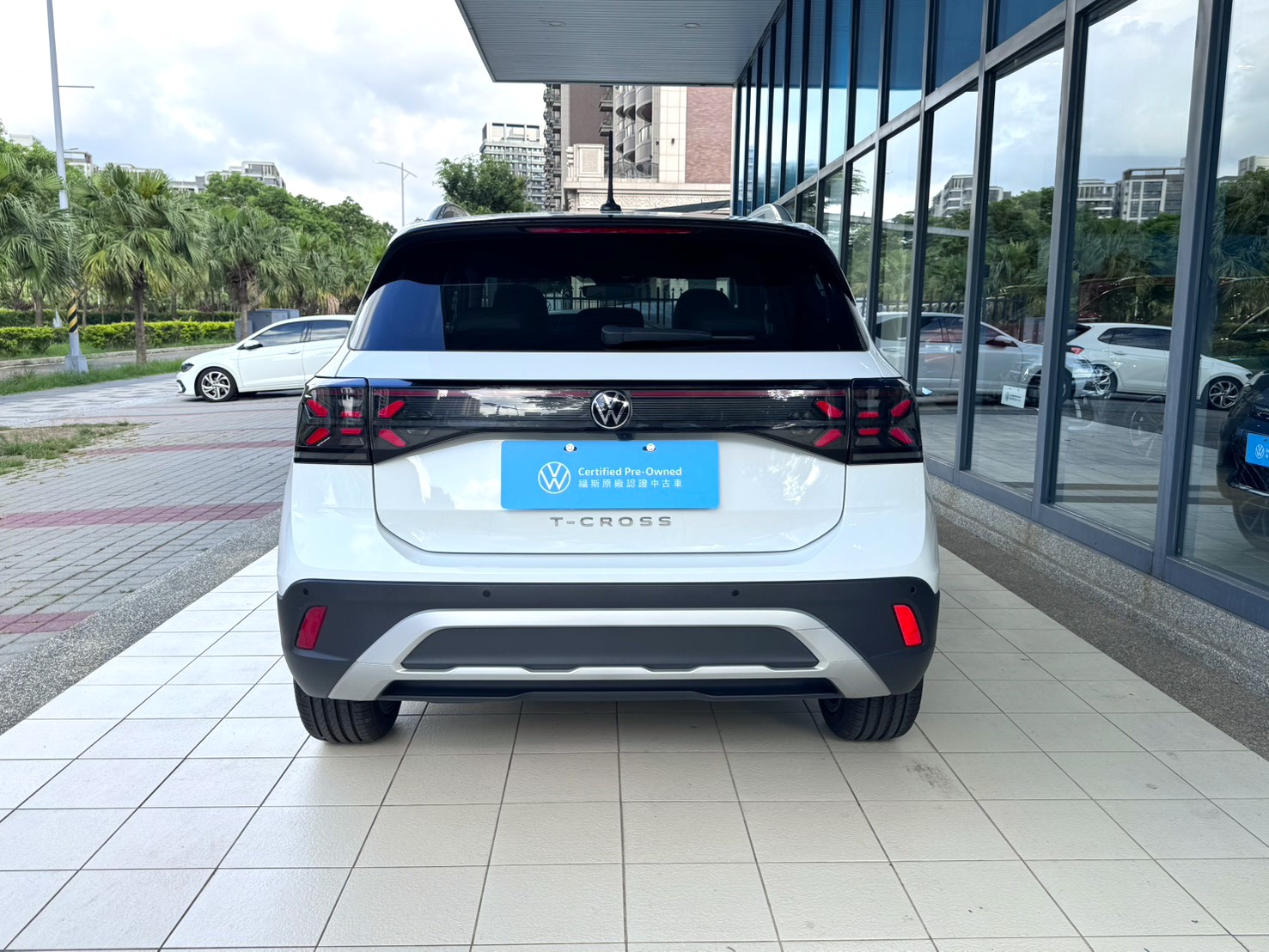 MY25 T-Cross 230 TSI Style Design