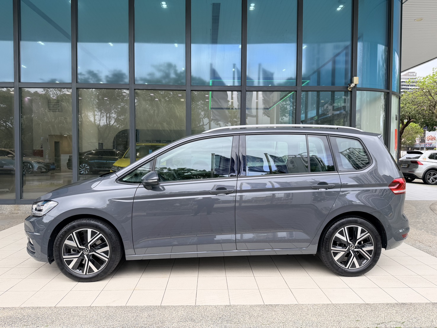 Touran 280 TSI Elegance