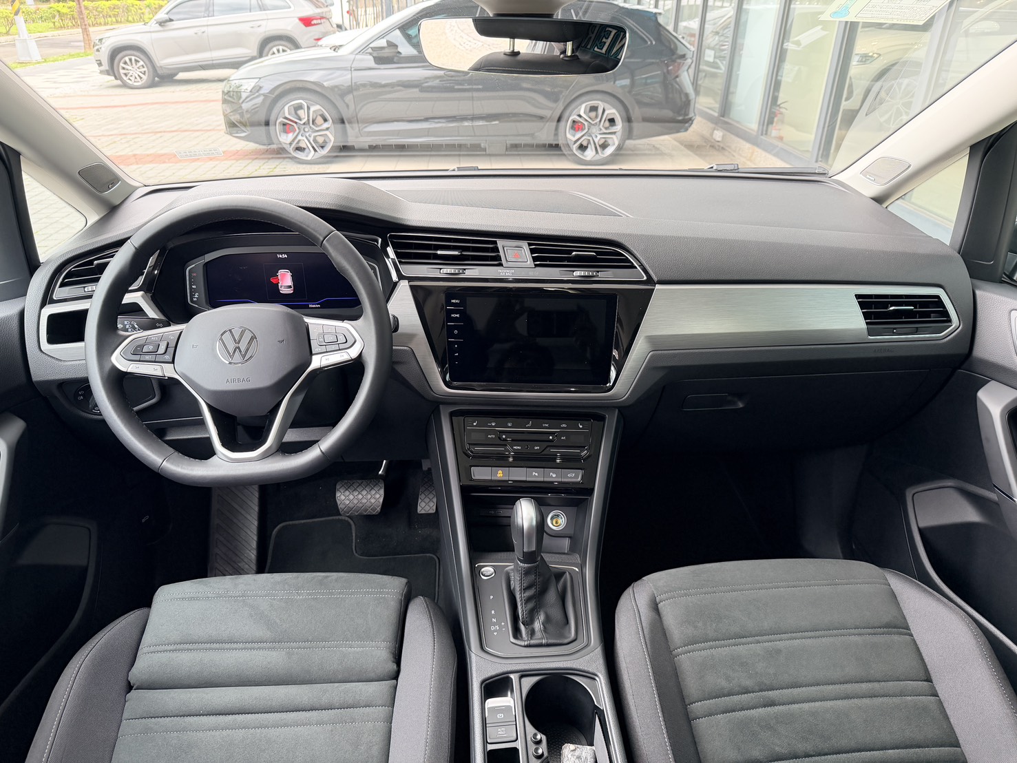 Touran 280 TSI Elegance