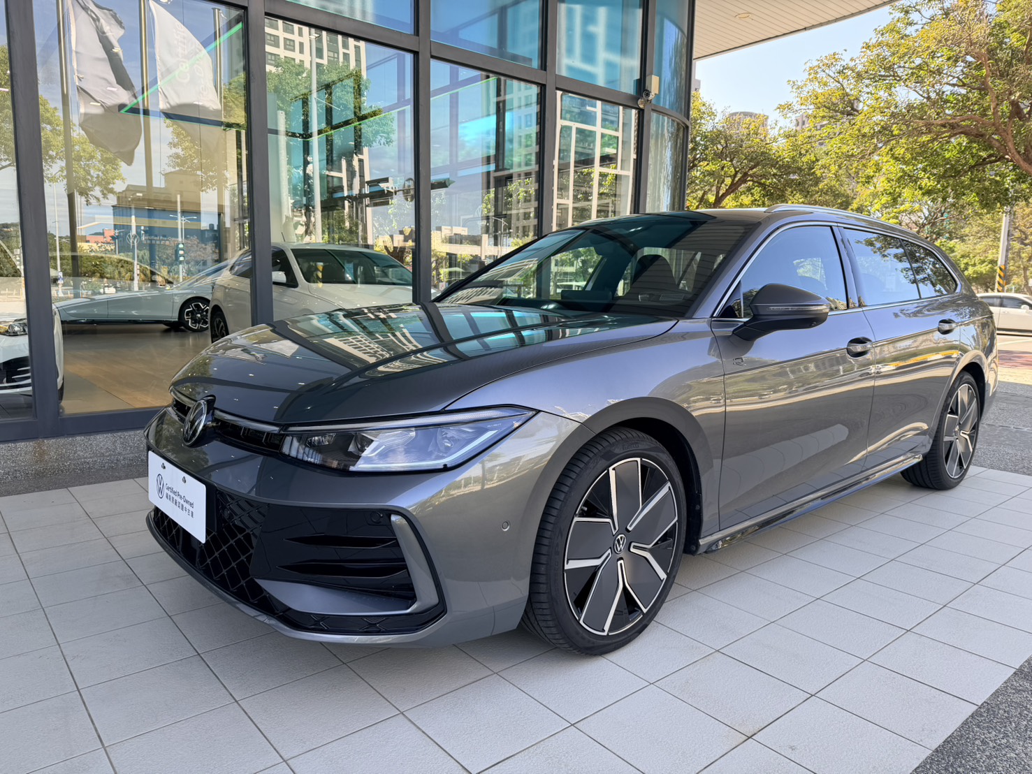 Passat Variant 330 TSI R-Line