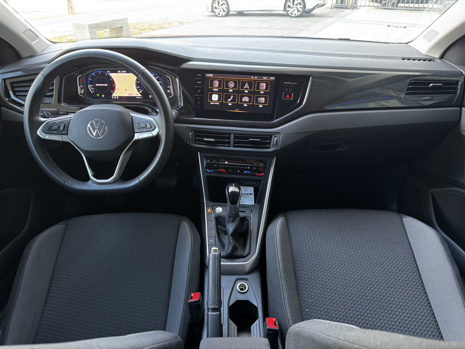 Polo 230 TSI Tech