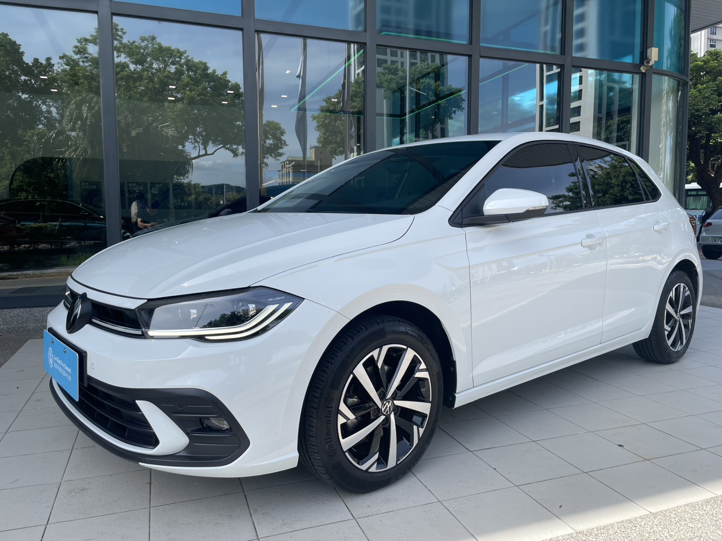 Polo 230 TSI Tech