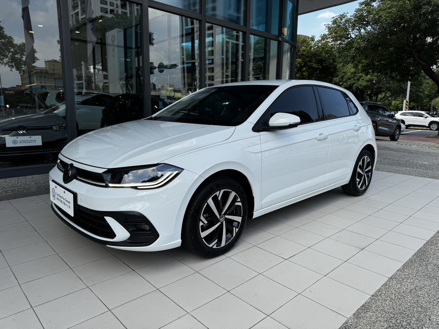 Polo 230 TSI Tech