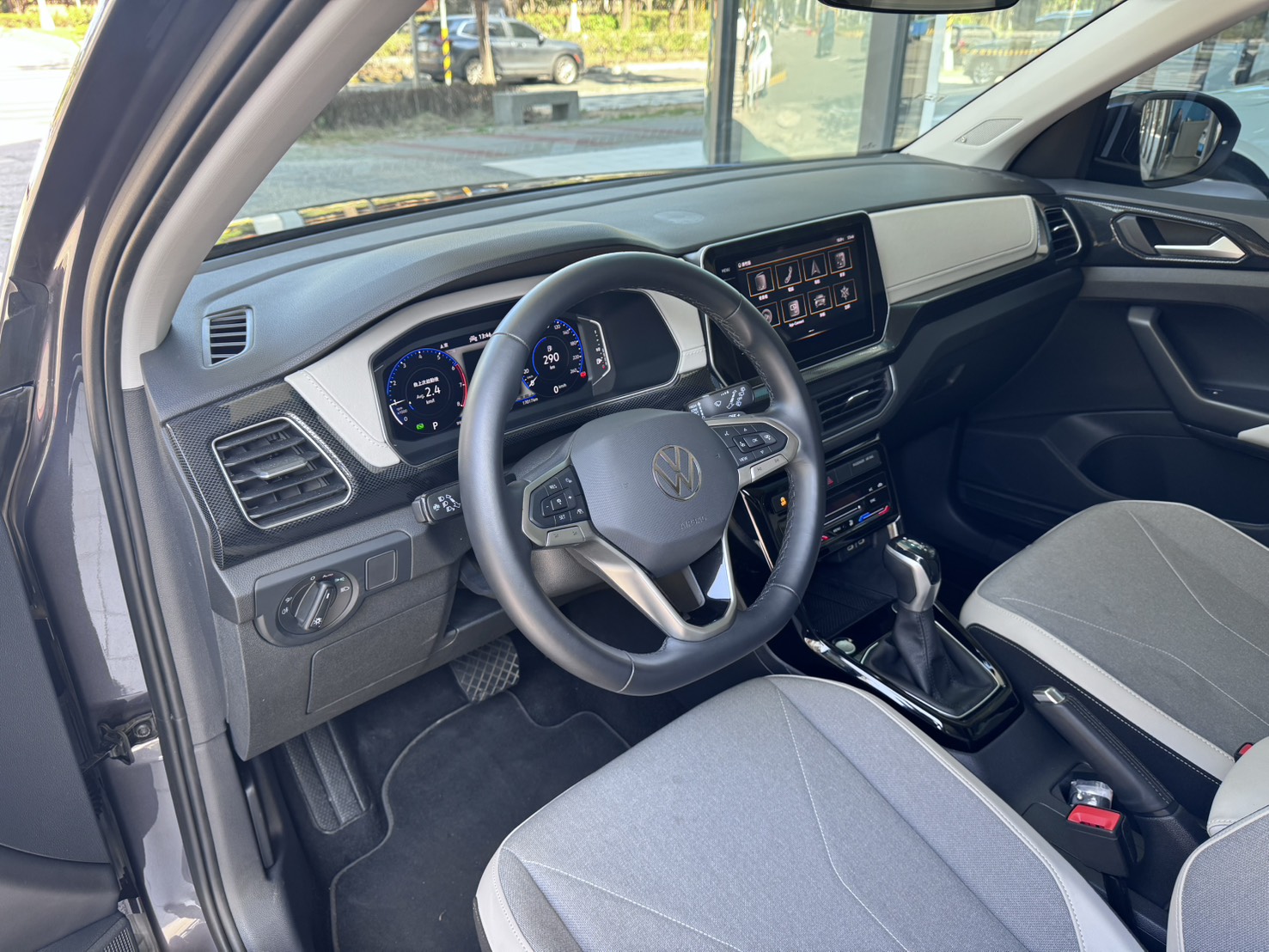 T-Cross 230 TSI Style Design