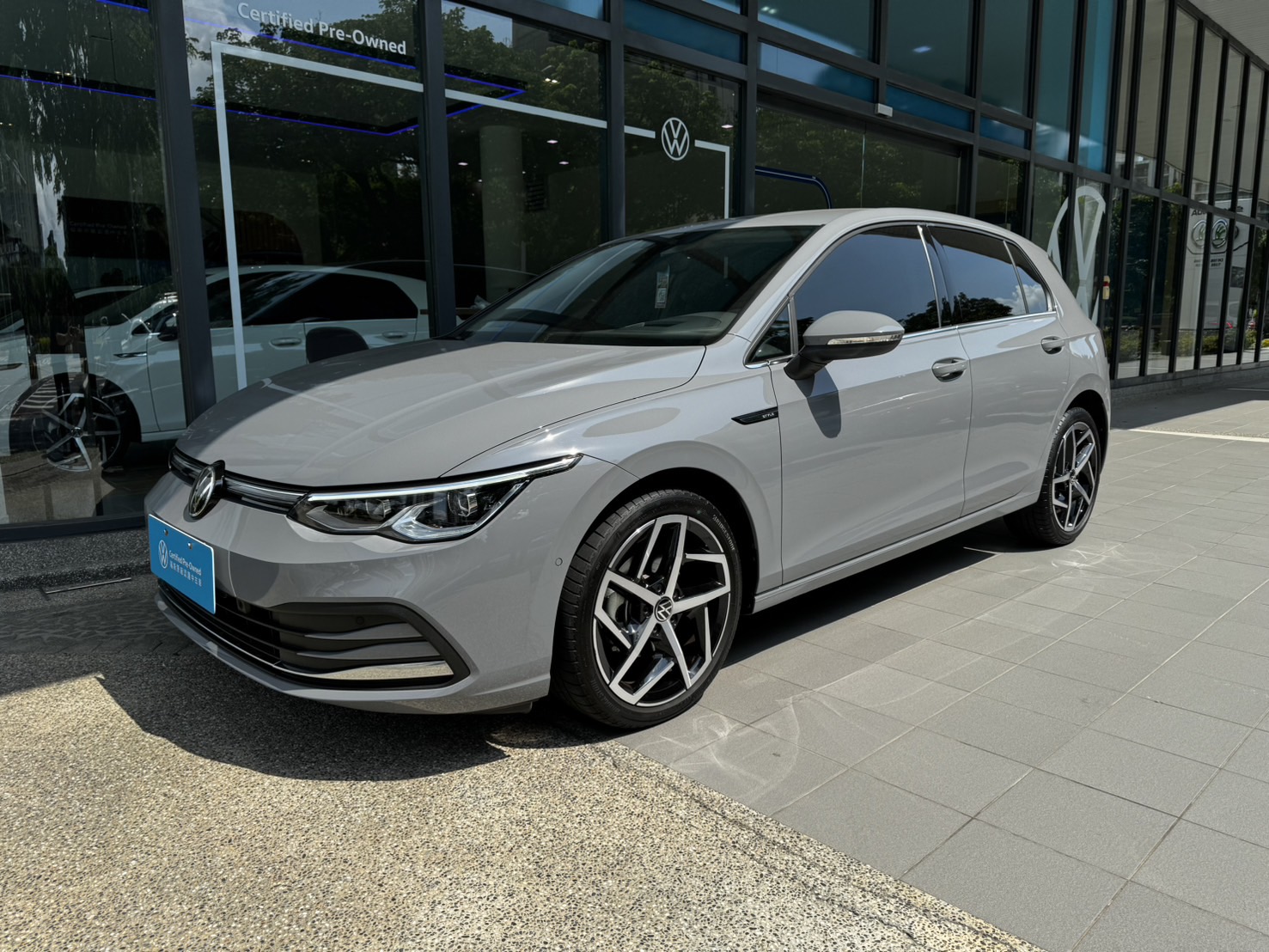 Golf 280 eTSI Style