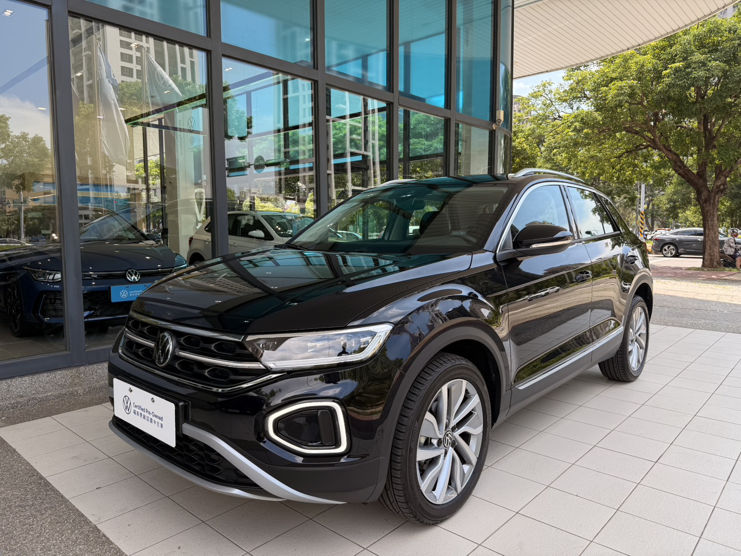 MY25 T-Roc 280 TSI Style Design-V2