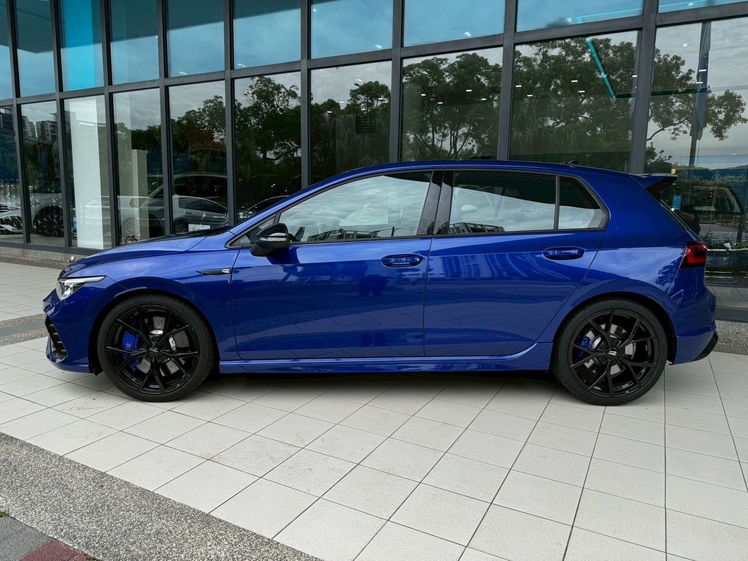 Golf R Track-V1