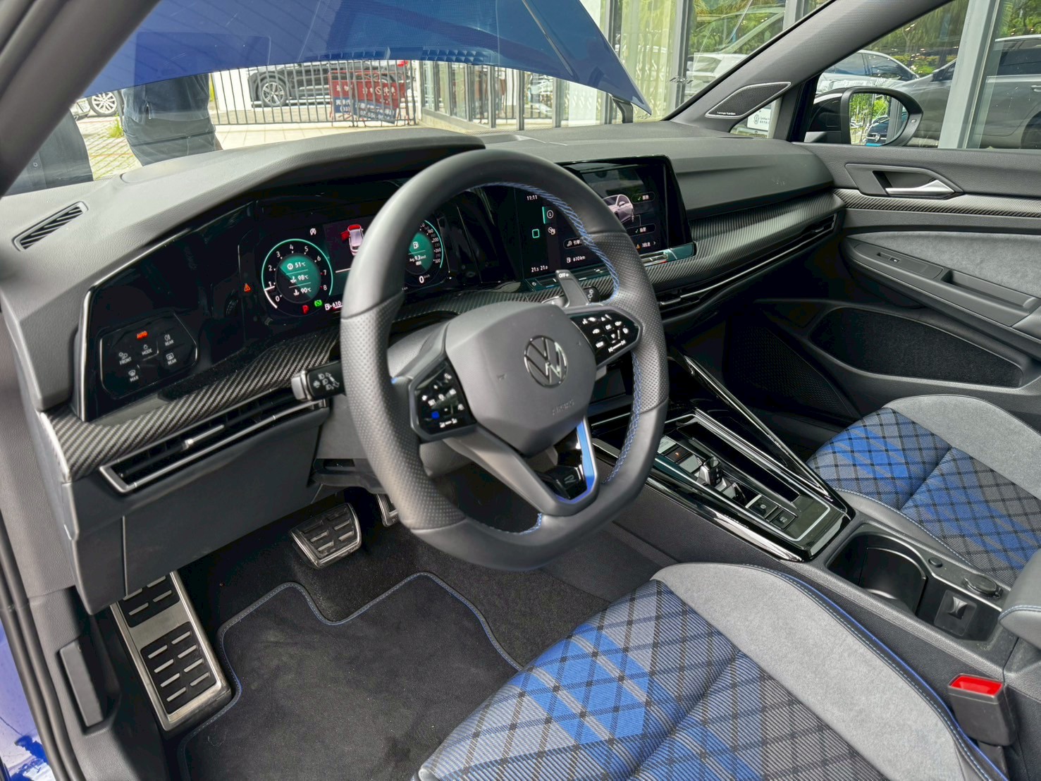 Golf R Track-V1