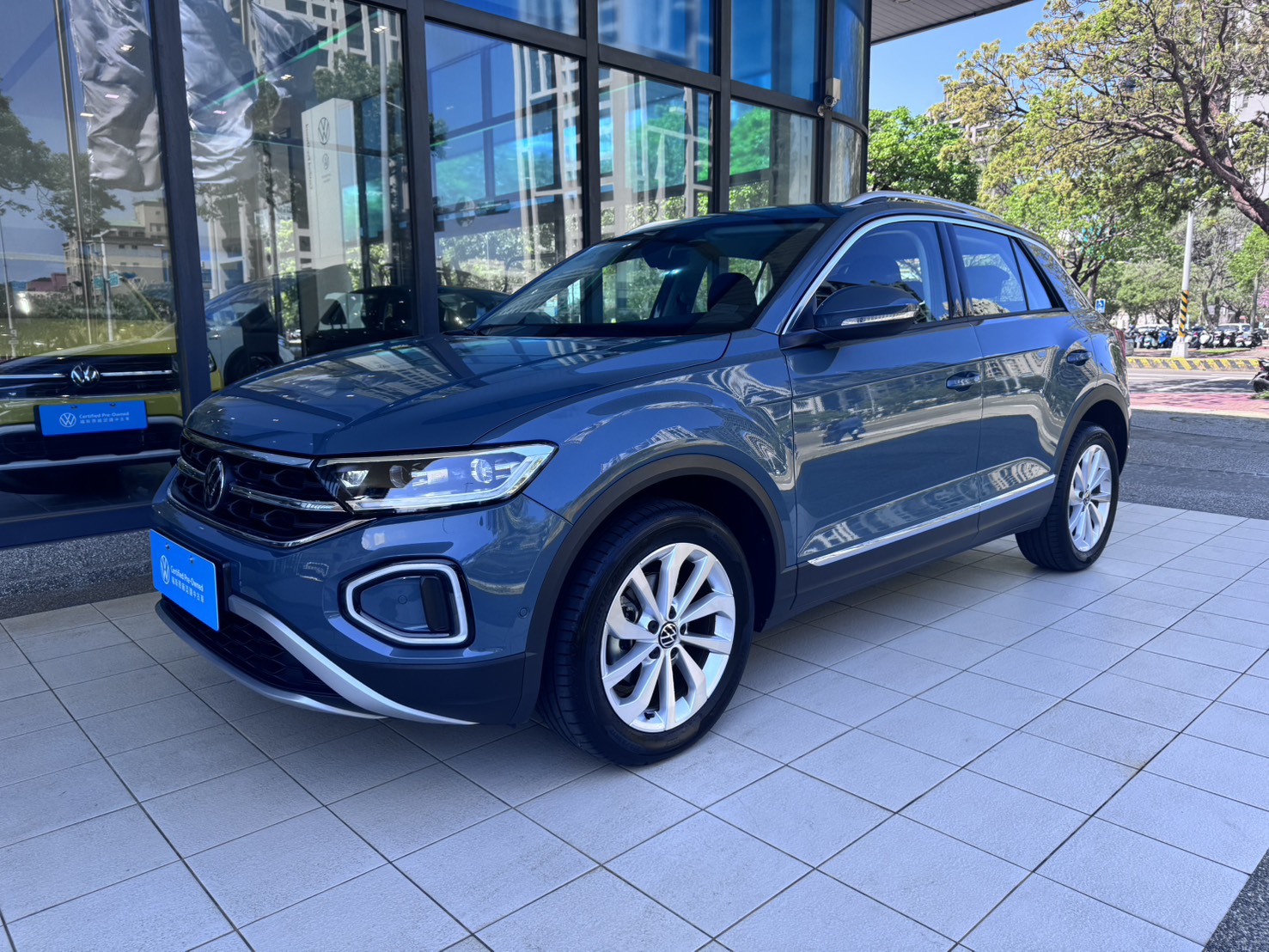 MY24 T-Roc 280 TSI Life