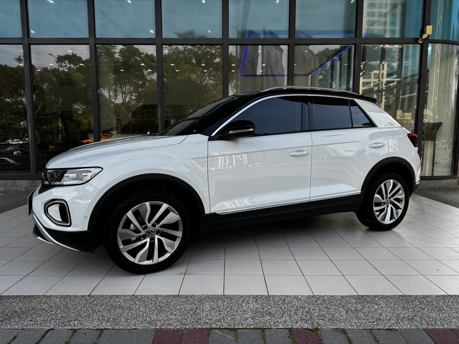 T-ROC 280 TSI Style Design