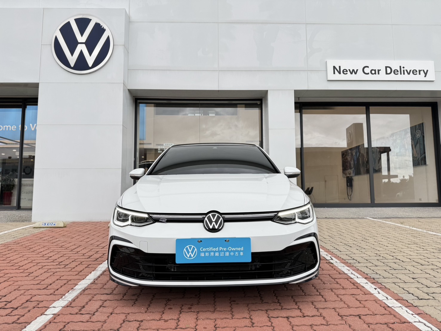 Golf 280 eTSI R-Line
