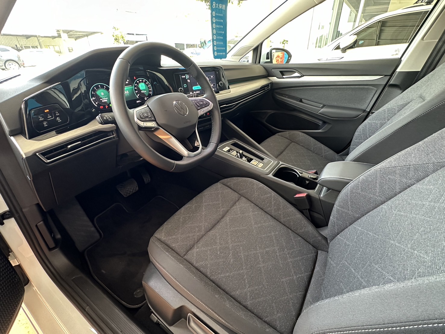 Golf 230 IQ Drive Edition