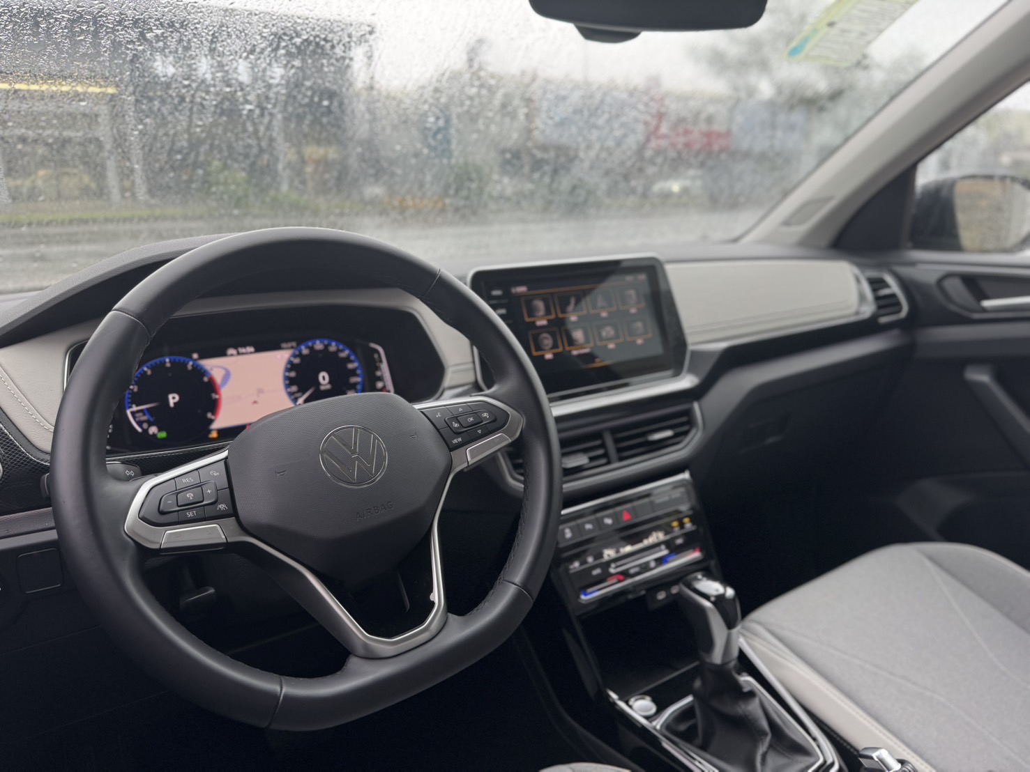 T-Cross 230 TSI Style Design