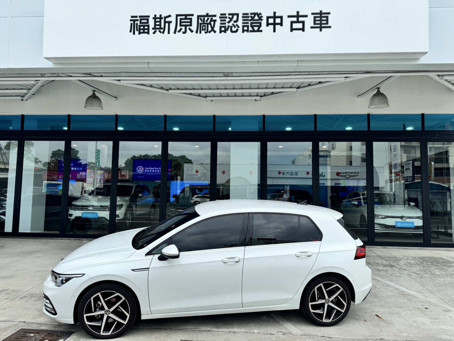 Golf 280 eTSI Style