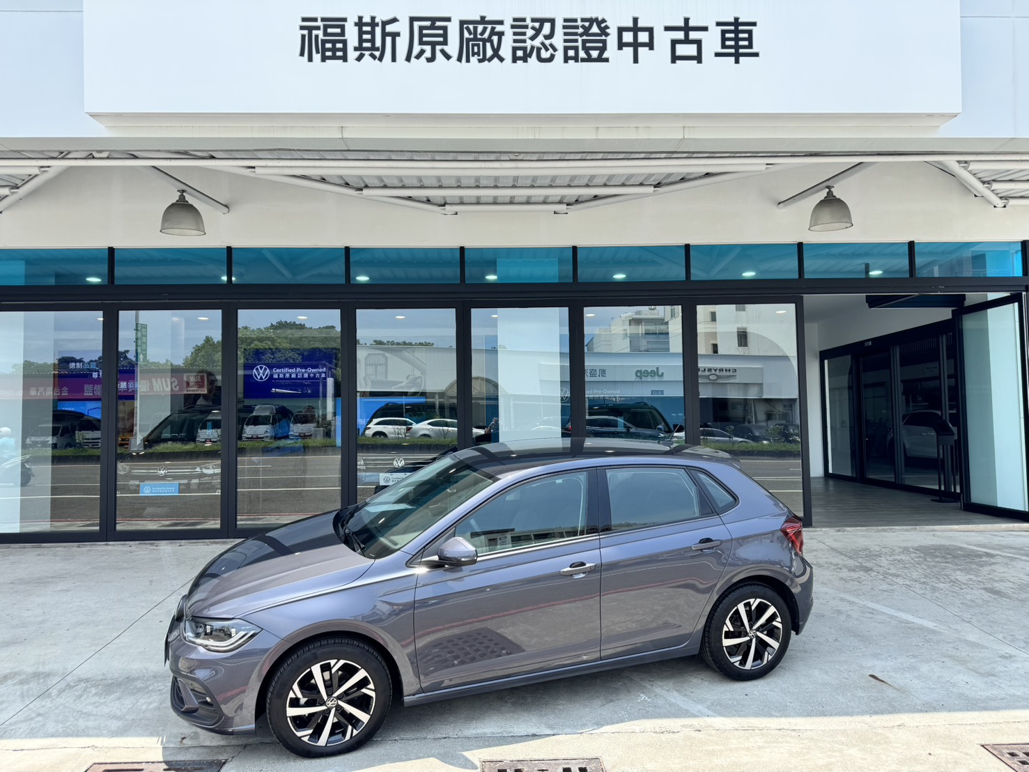 Polo 230 TSI Tech