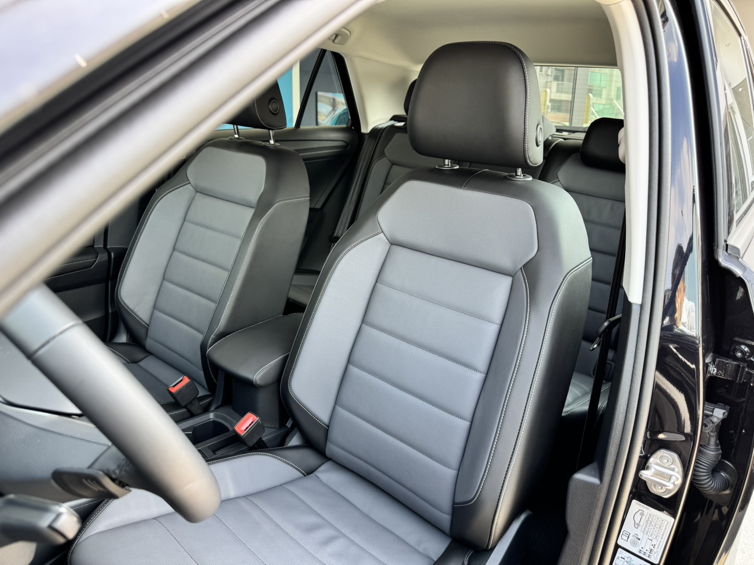 T-ROC 280 TSI Style Design