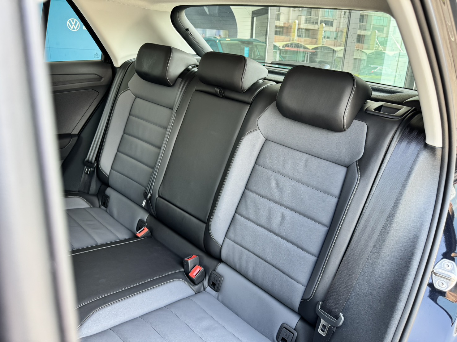 T-ROC 280 TSI Style Design