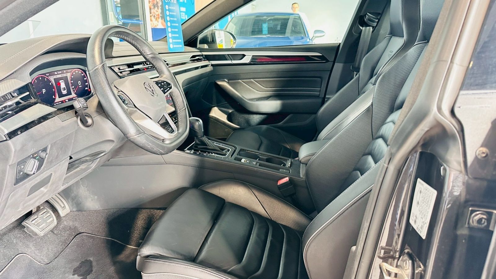 Arteon Fastback 330 TSI R-Line