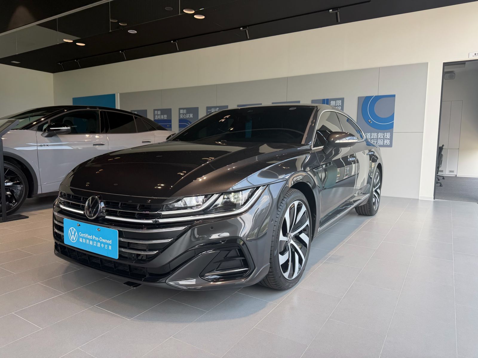 Arteon Fastback 330 TSI R-Line