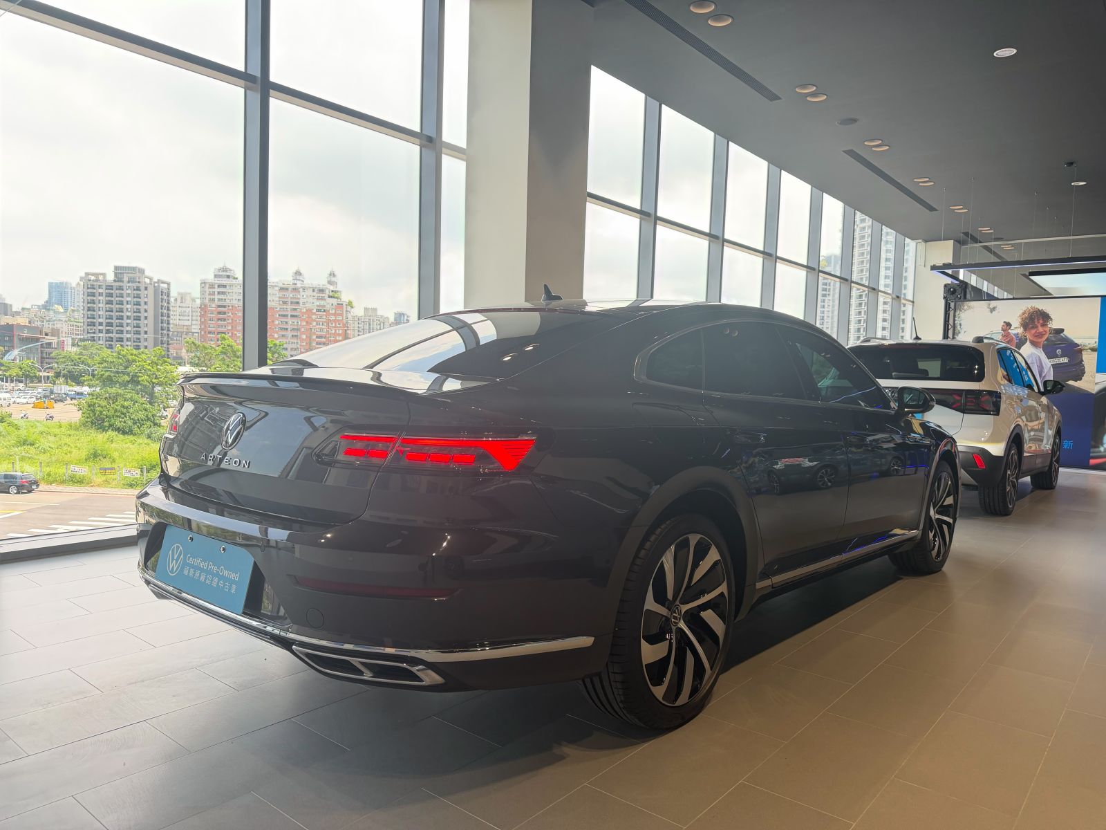 Arteon Fastback 330 TSI R-Line