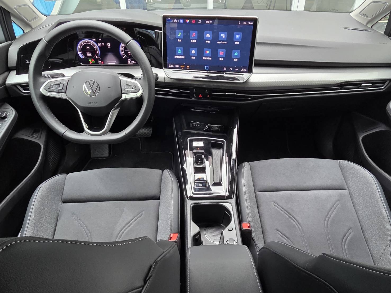 Golf Variant 280 eTSI Style
