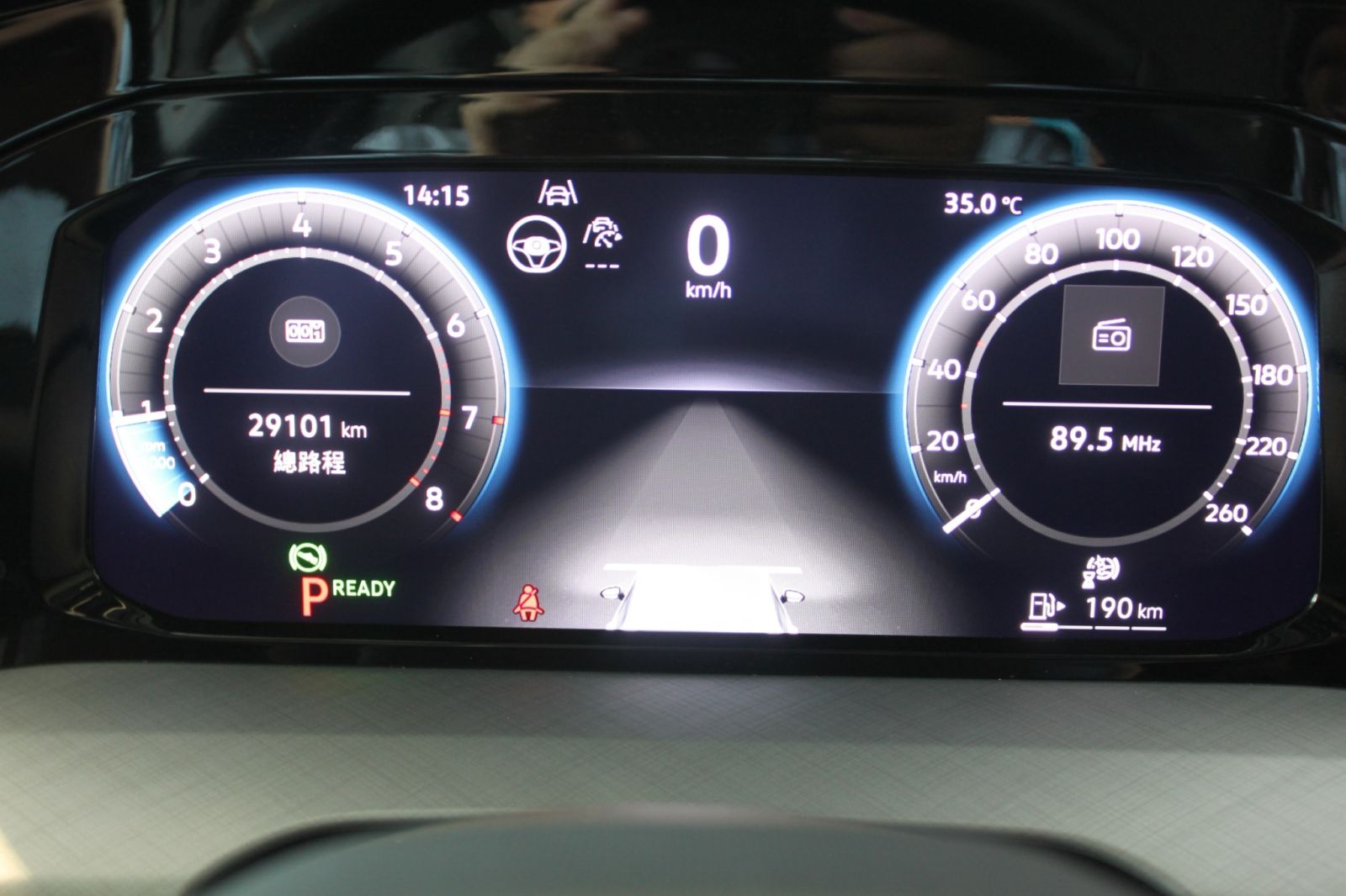 Golf 280eTSI Life Premium