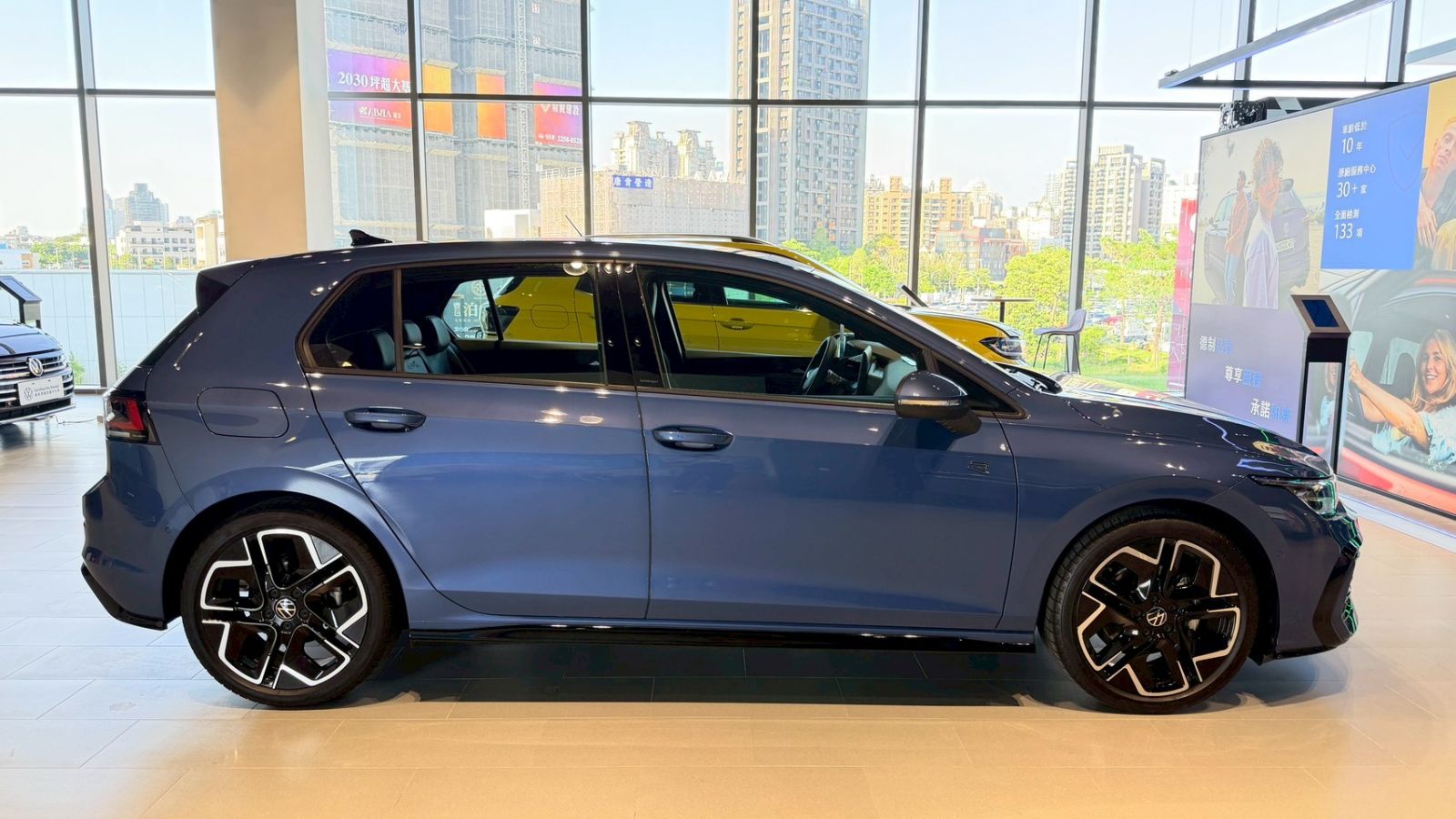 Golf 280 eTSI R-Line