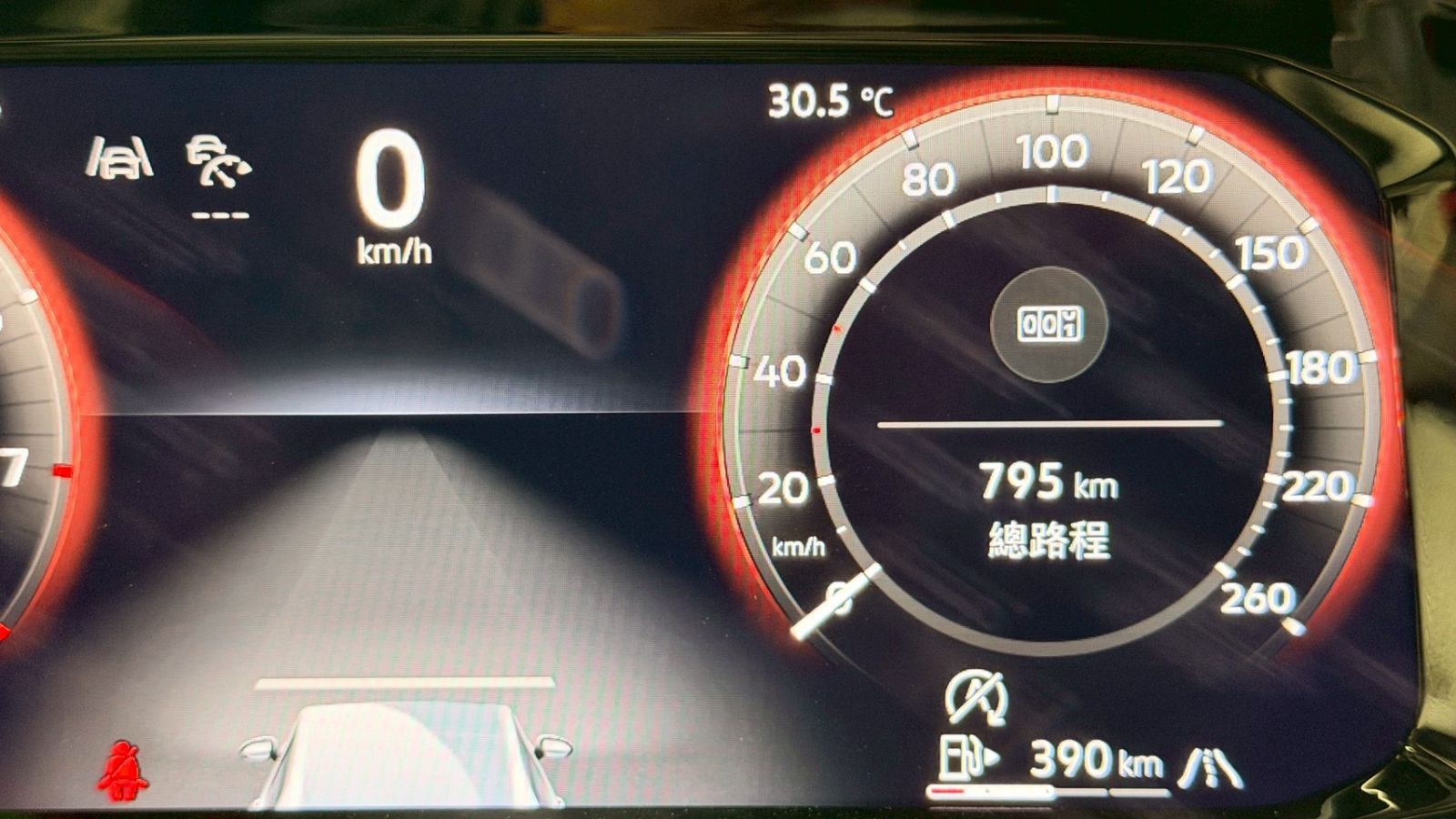 Golf 280 eTSI R-Line