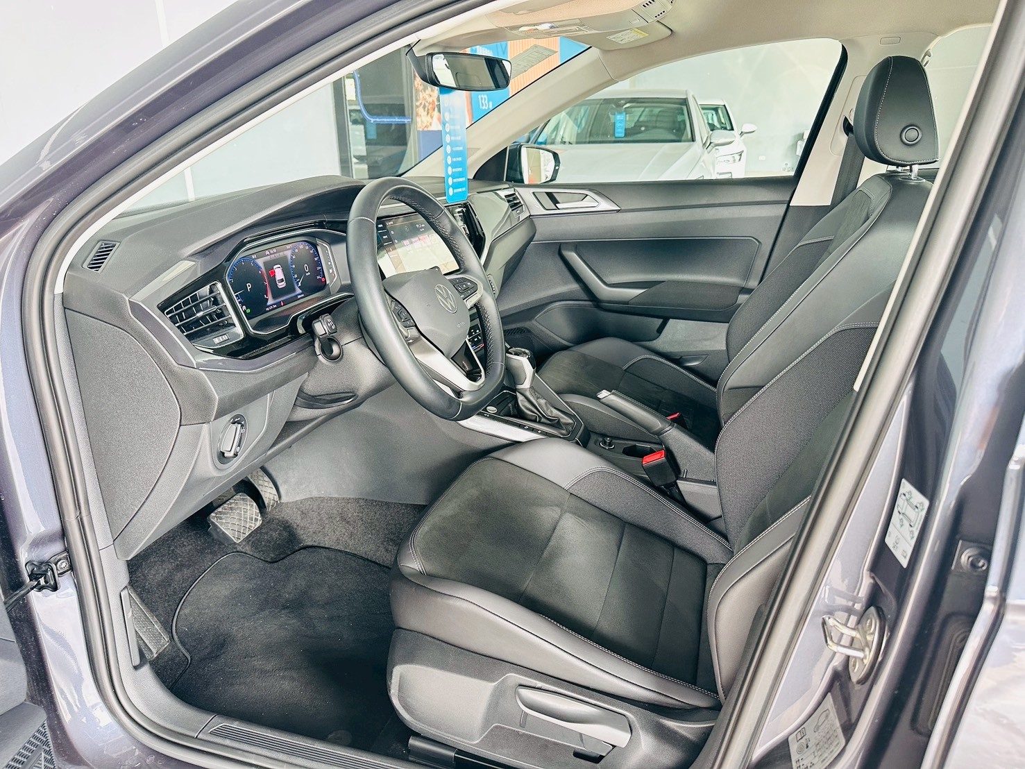 Polo 230 TSI Style