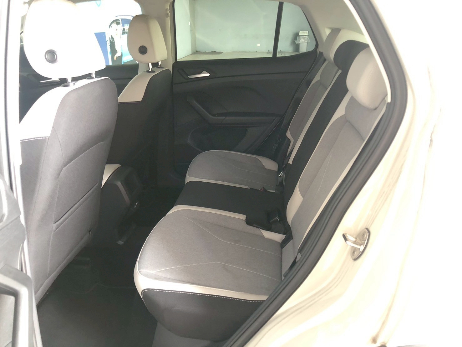 T-Cross 230 TSI Style Design