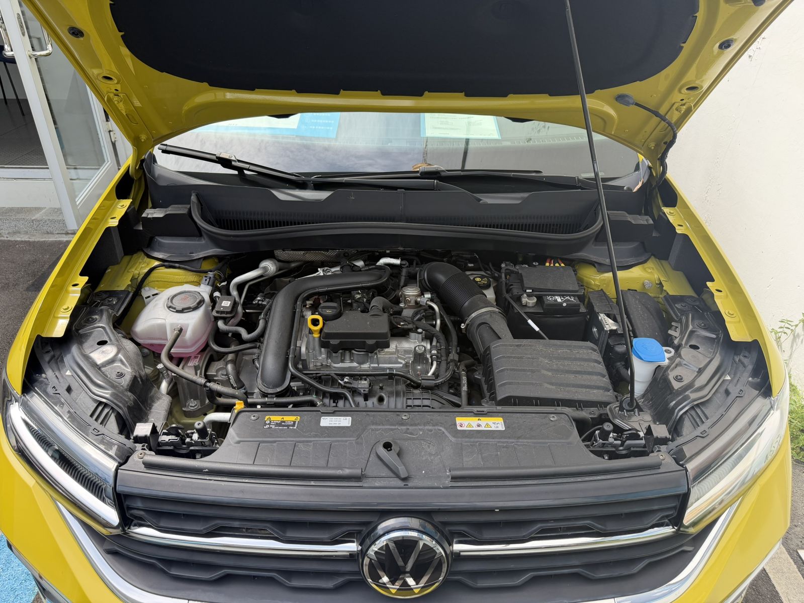 T-Cross 230TSI Style Design 