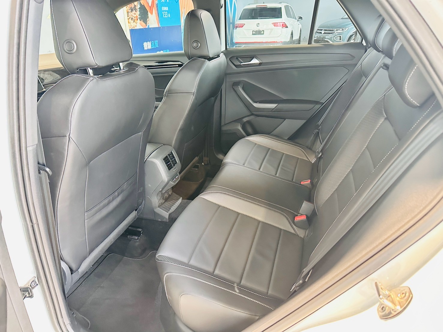 T-ROC 330 TSI R-Line Performance