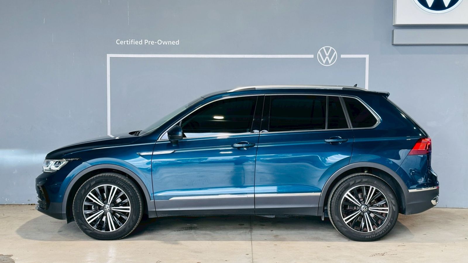 Tiguan 280 TSI Elegance Premium