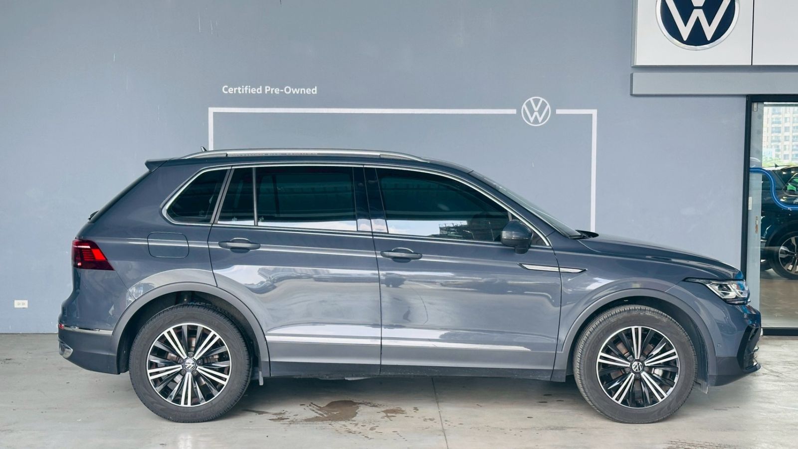 Tiguan 280 TSI Elegance Premium