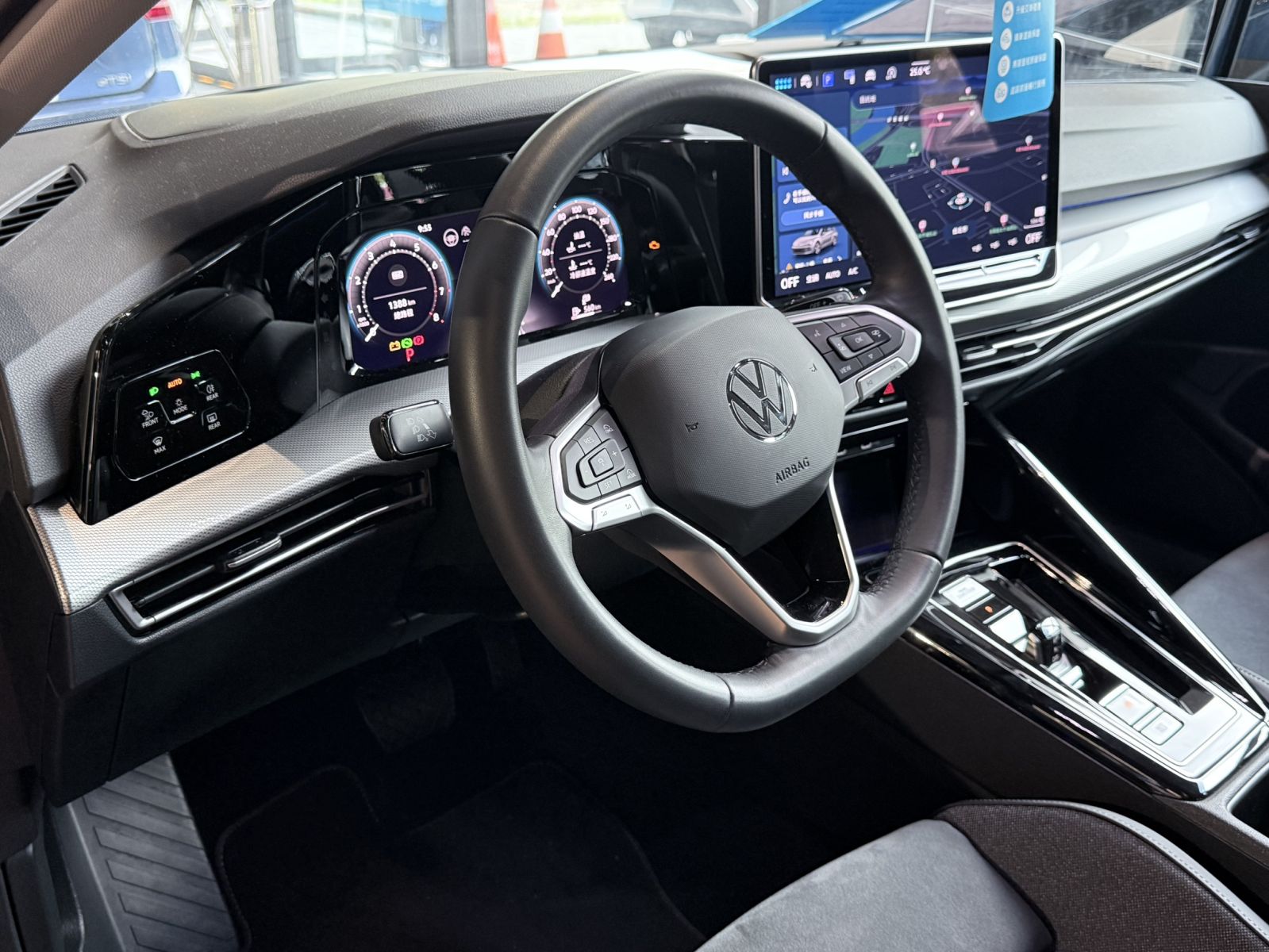 Golf Variant 280 eTSI Style