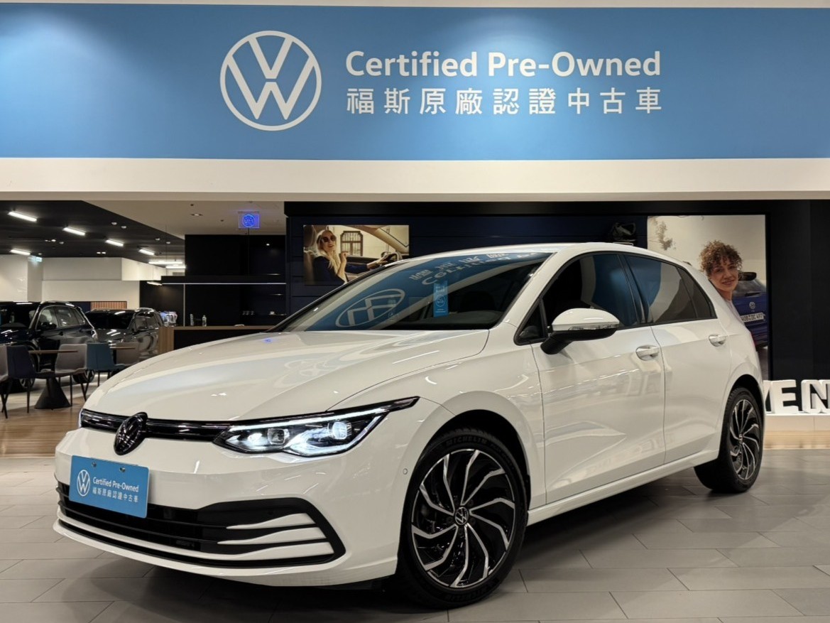 Golf 230 eTSI IQ.DRIVE Edition