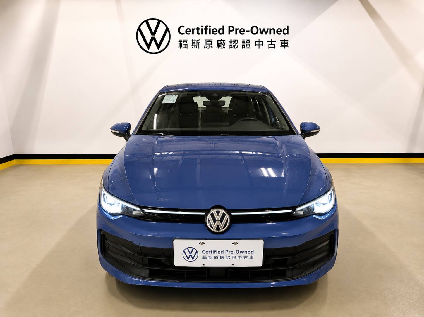Golf 280 eTSI Life Premium