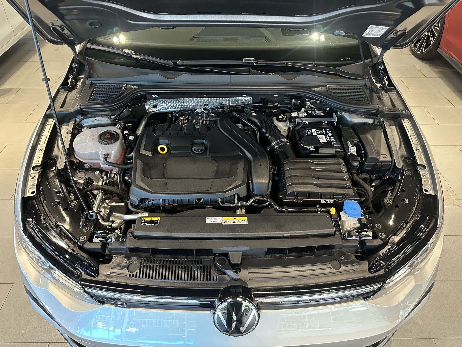 Golf 280 eTSI R-Line