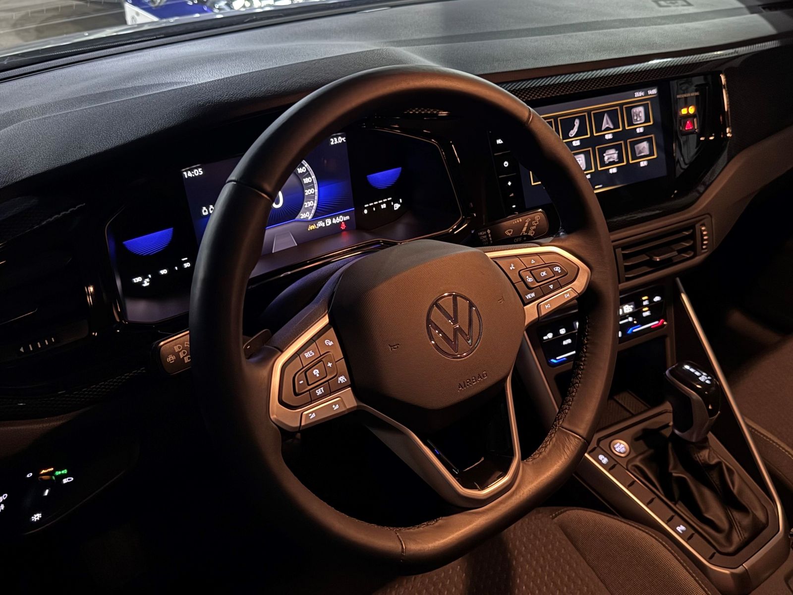 Polo 230 TSI Tech
