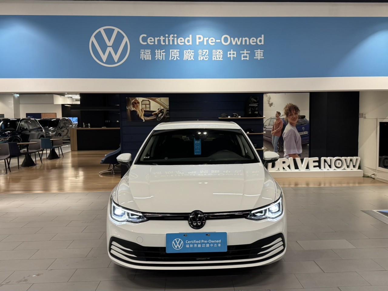 Golf 230 eTSI IQ.DRIVE Edition