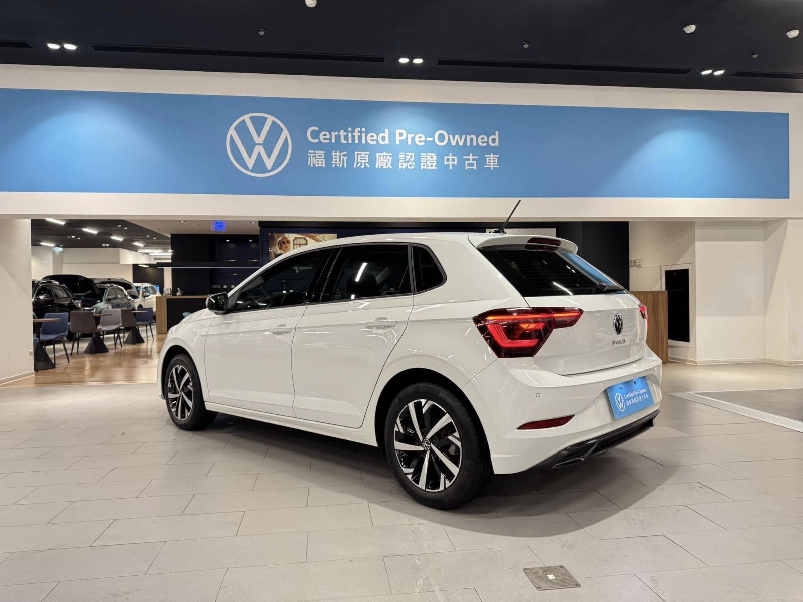 Polo 230 TSI Tech
