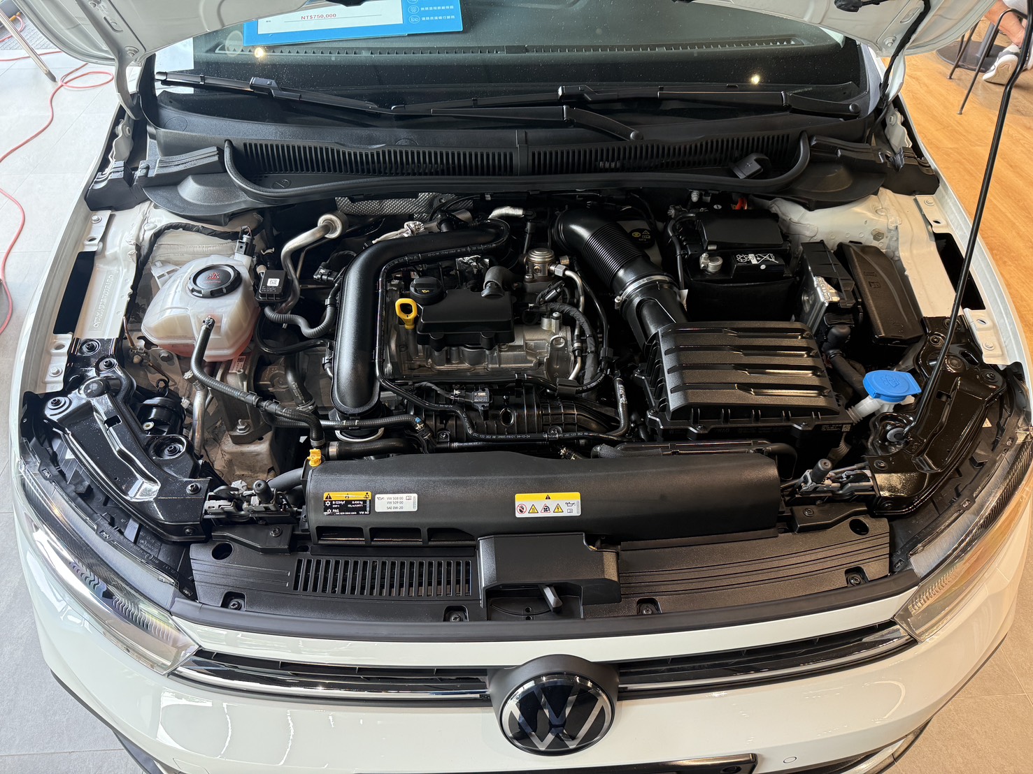 MY24 Polo 230 TSI Style-V1